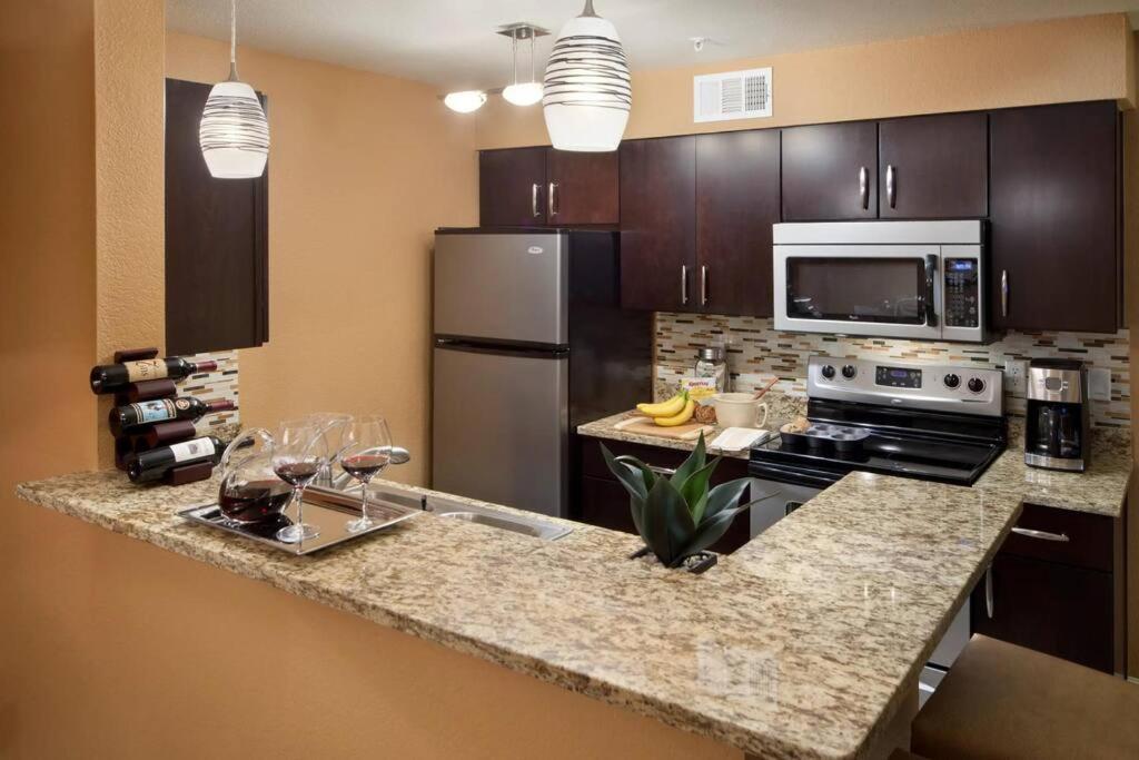 Weekend In Vegas - One Bedroom Next To Sphere! Apartment Las Vegas